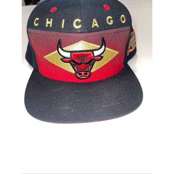 Mitchell & Ness CHICAGO BULLS Snapback Hat Black/Gold Cap 1998 NBA FINALS PATCH - Picture 2 of 7